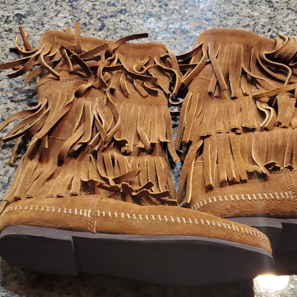 Fringed   boots - Picture 4 of 4
